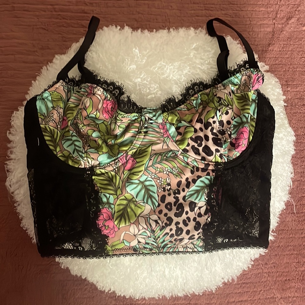 INC INTERNATIONAL CONCEPTS INTIMATES